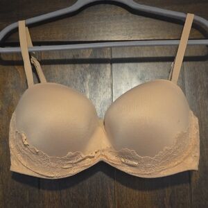 Victoria's Secret Lace Accent Beige Bra
